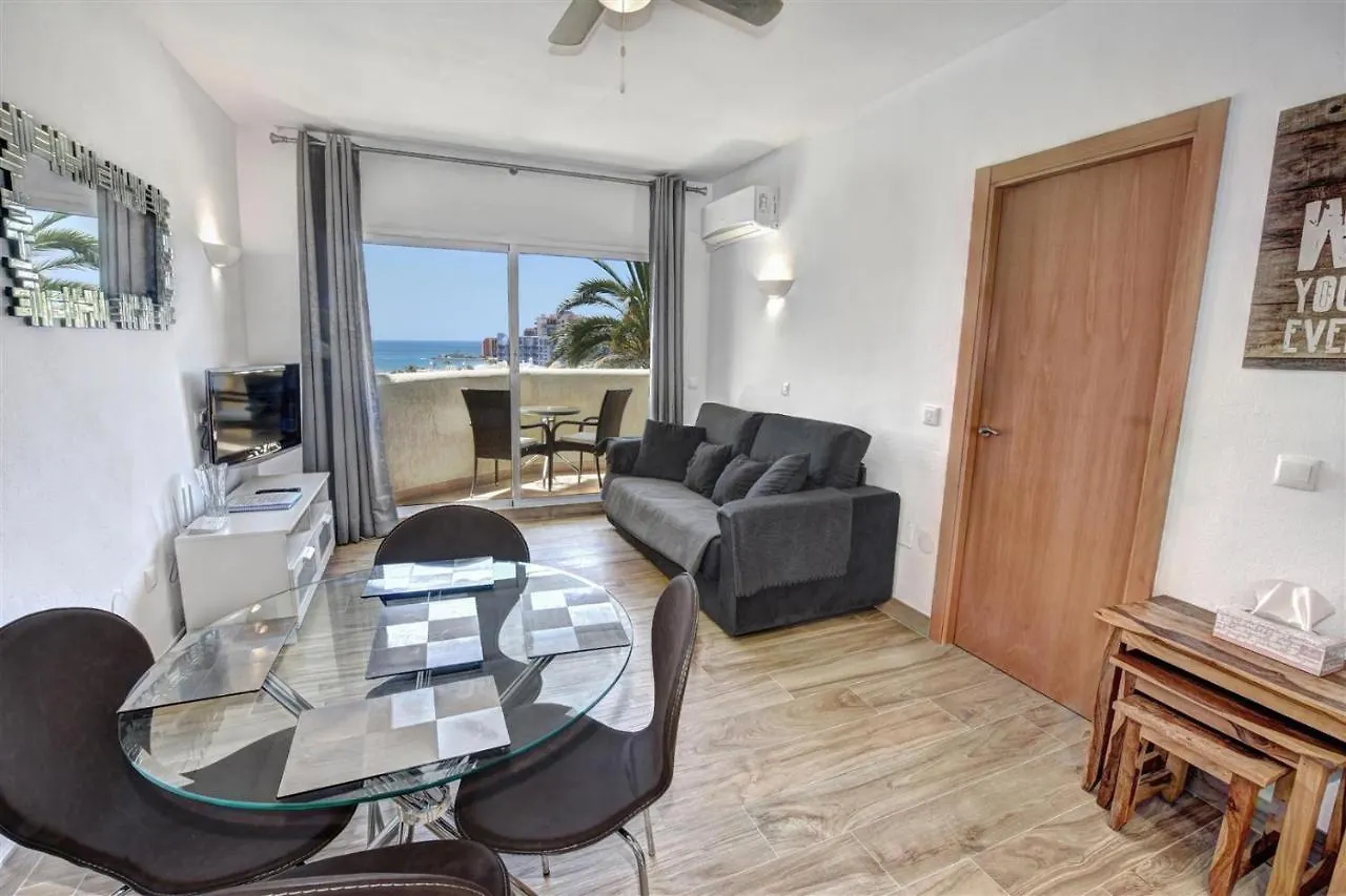 Benal Beach, Luxury Sea & Mountain View Beachside 1 Bedroom Apartment Benalmadena Spain